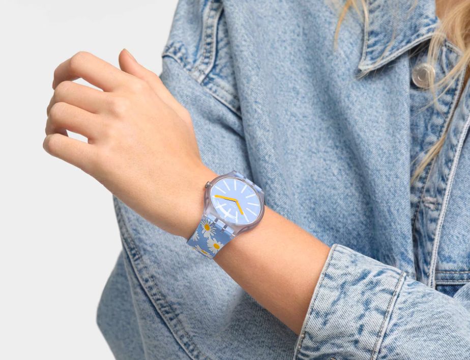 HELP THEM TELL TIME WITH AN ECO-FRIENDLY FLORAL WATCH