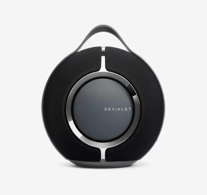 A BLUETOOTH SPEAKER TO PLAY YOUR FAVOURITE SOOTHING MUSIC